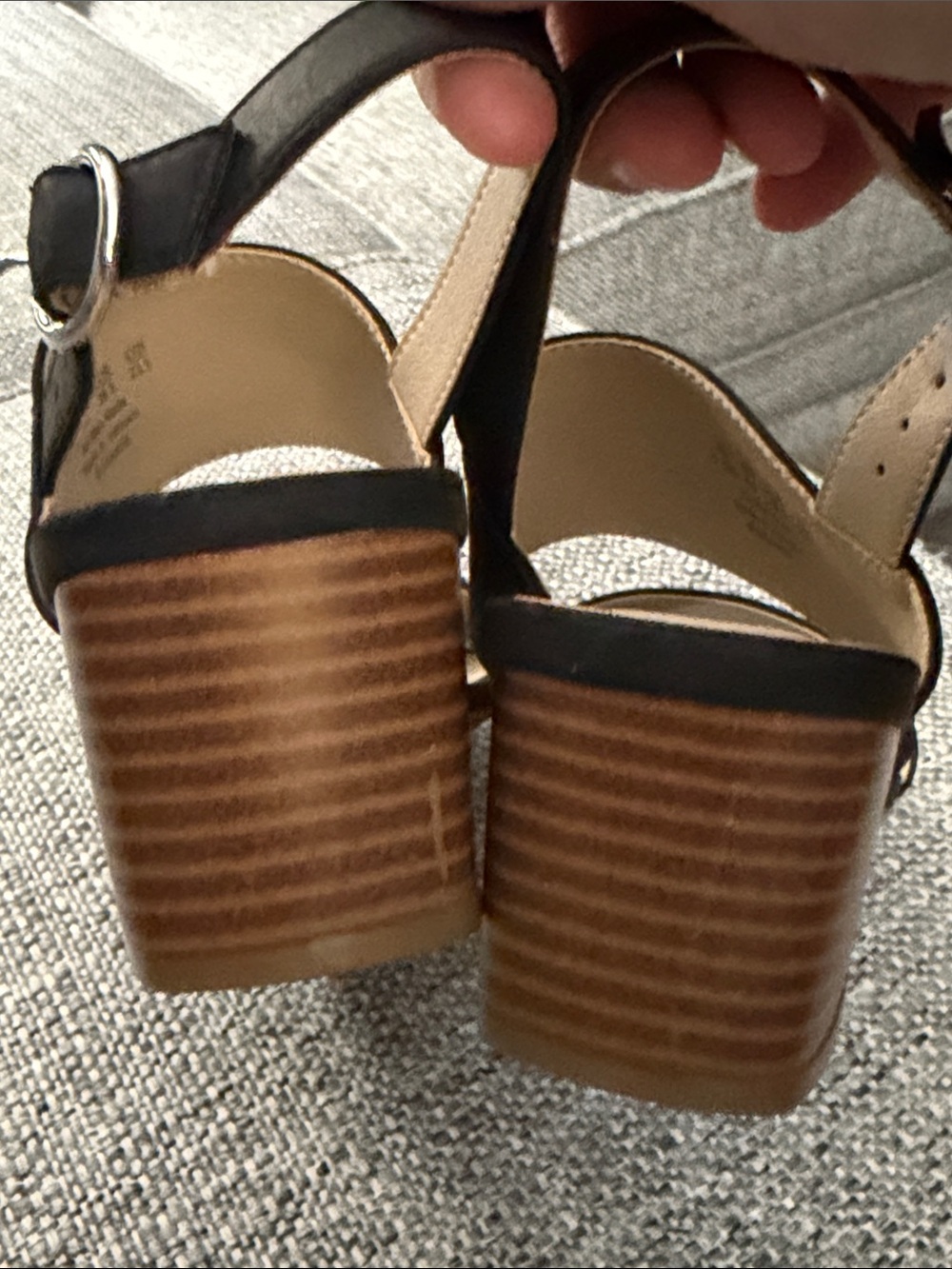 Life Stride Roxanne Black Wide-Strap Sandals Comfort Technology Size 6.5 - Picture 5 of 9